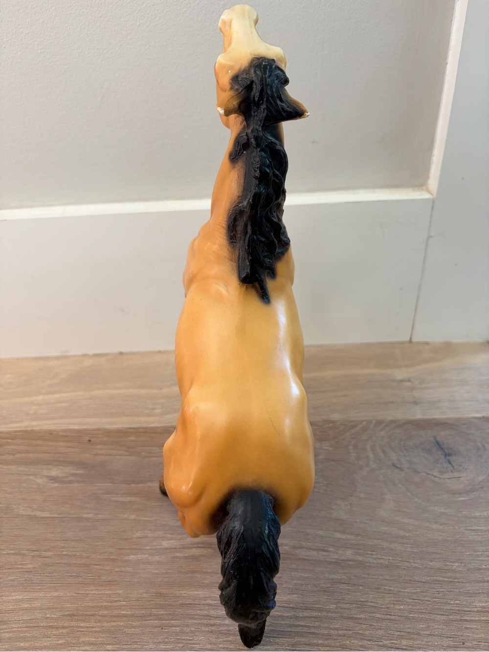 Breyer Traditional #87 Diablo, the Mustang Buckskin Horse vintage rearing up - Picture 4 of 8
